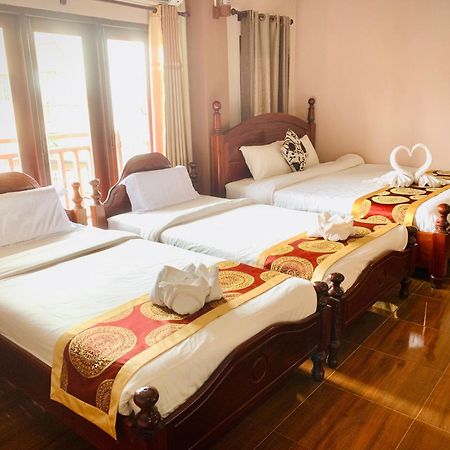 Happy Riverview Hotel Vang Vieng Bagian luar foto