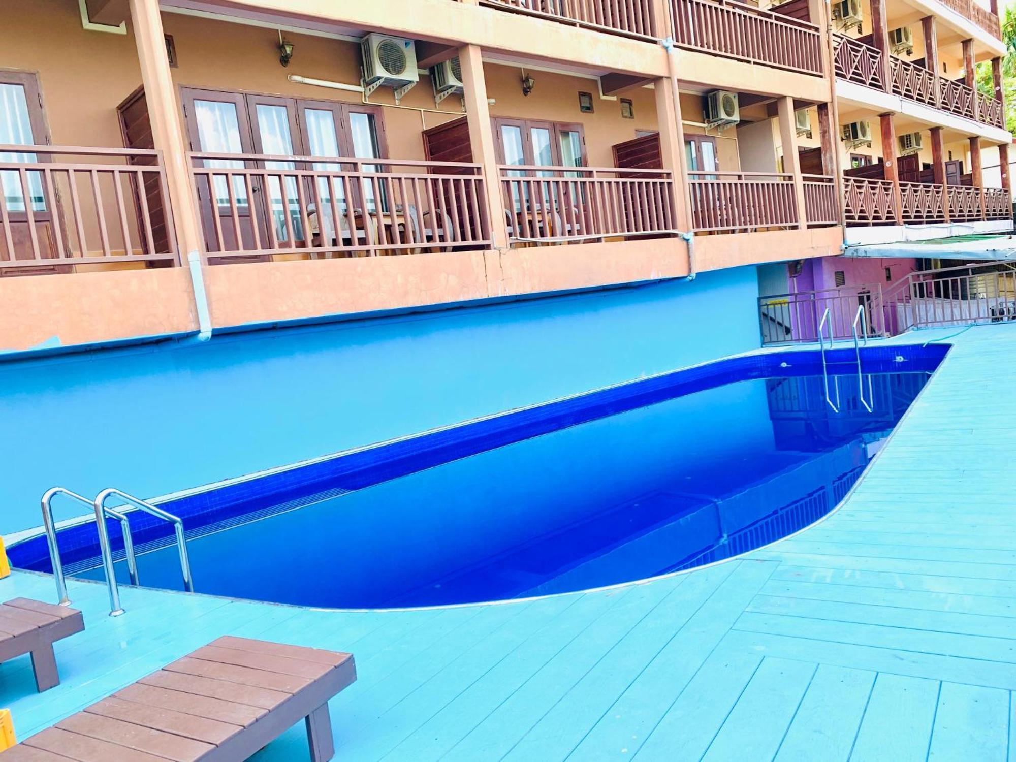 Happy Riverview Hotel Vang Vieng Bagian luar foto