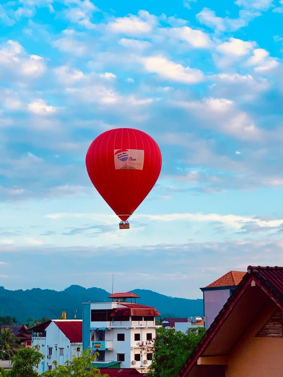 Happy Riverview Hotel Vang Vieng Bagian luar foto
