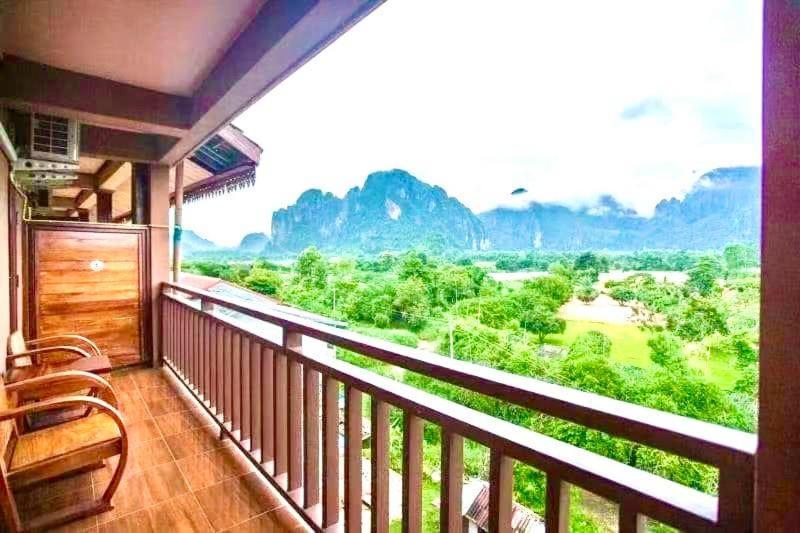 Happy Riverview Hotel Vang Vieng Bagian luar foto