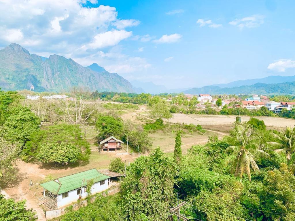 Happy Riverview Hotel Vang Vieng Bagian luar foto
