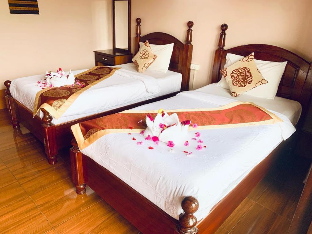 Happy Riverview Hotel Vang Vieng Bagian luar foto